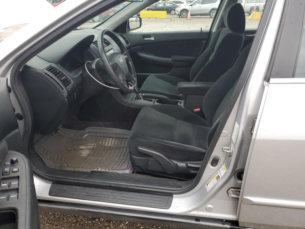 2006 Honda Accord Lx VIN: 1HGCM56446A030406 Lot: 63498435