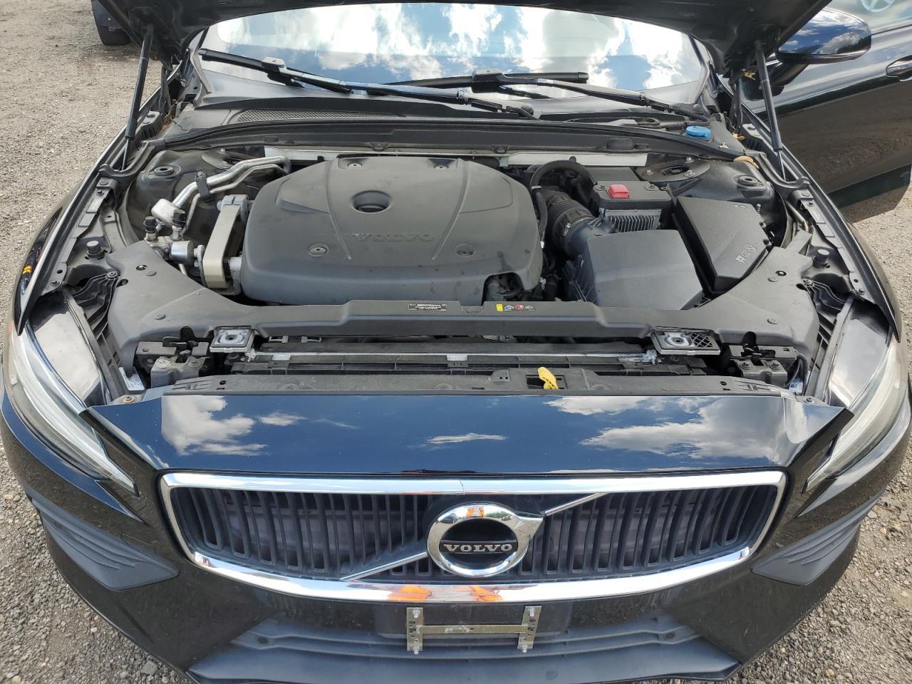 2019 Volvo S60 T6 Momentum VIN: 7JRA22TK8KG003330 Lot: 64854965