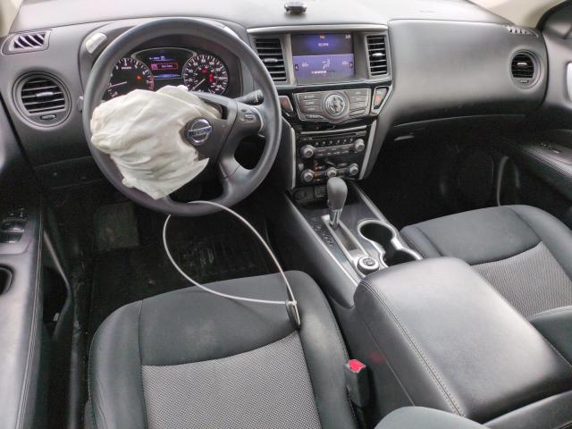  NISSAN PATHFINDER 2018 Czerwony