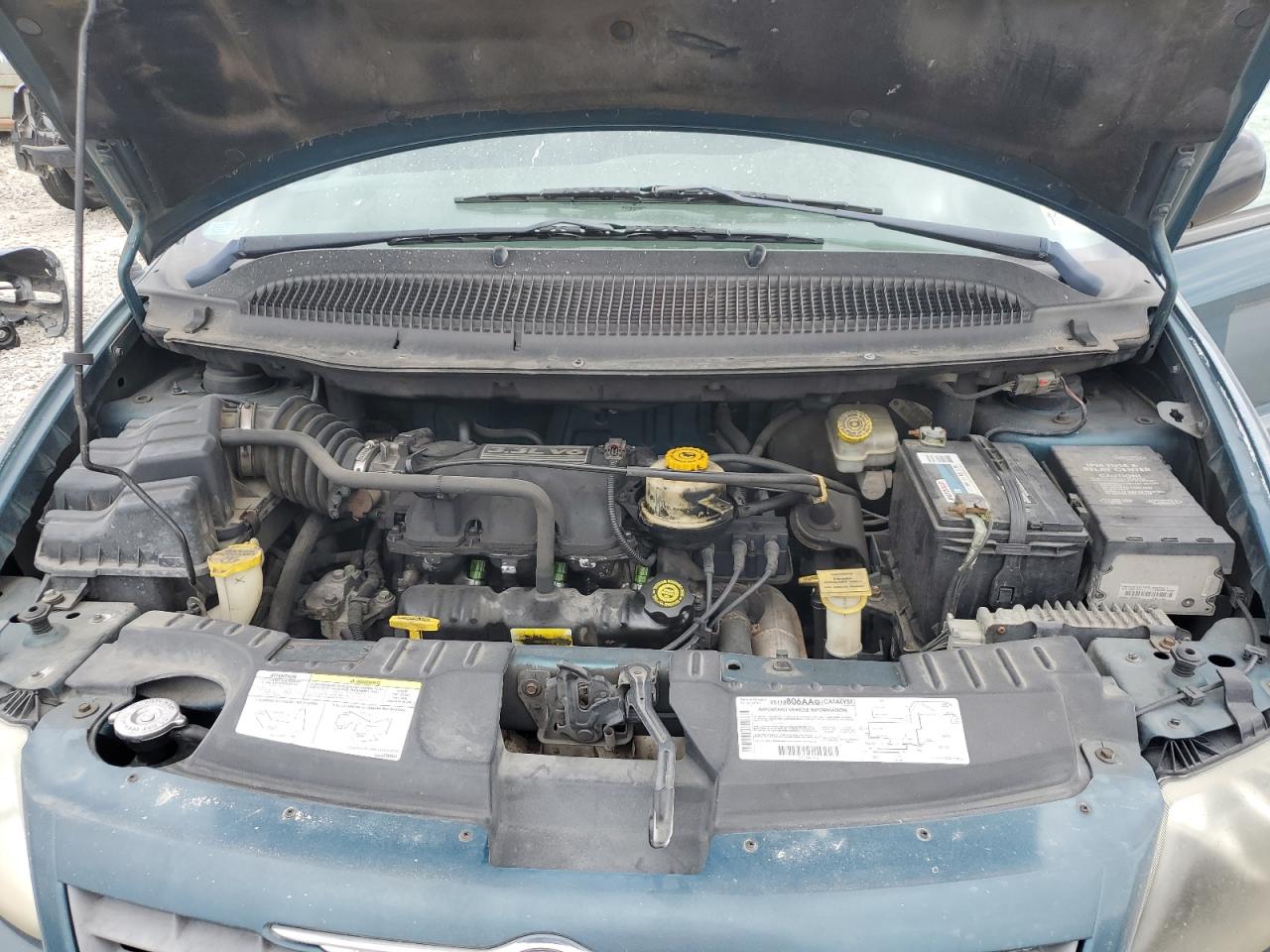 2002 Chrysler Voyager VIN: 1C4GJ25372B608504 Lot: 65255235