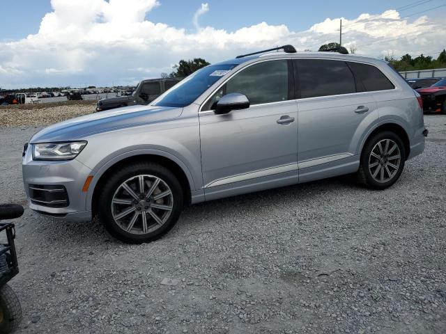 2018 Audi Q7 Premium Plus  
