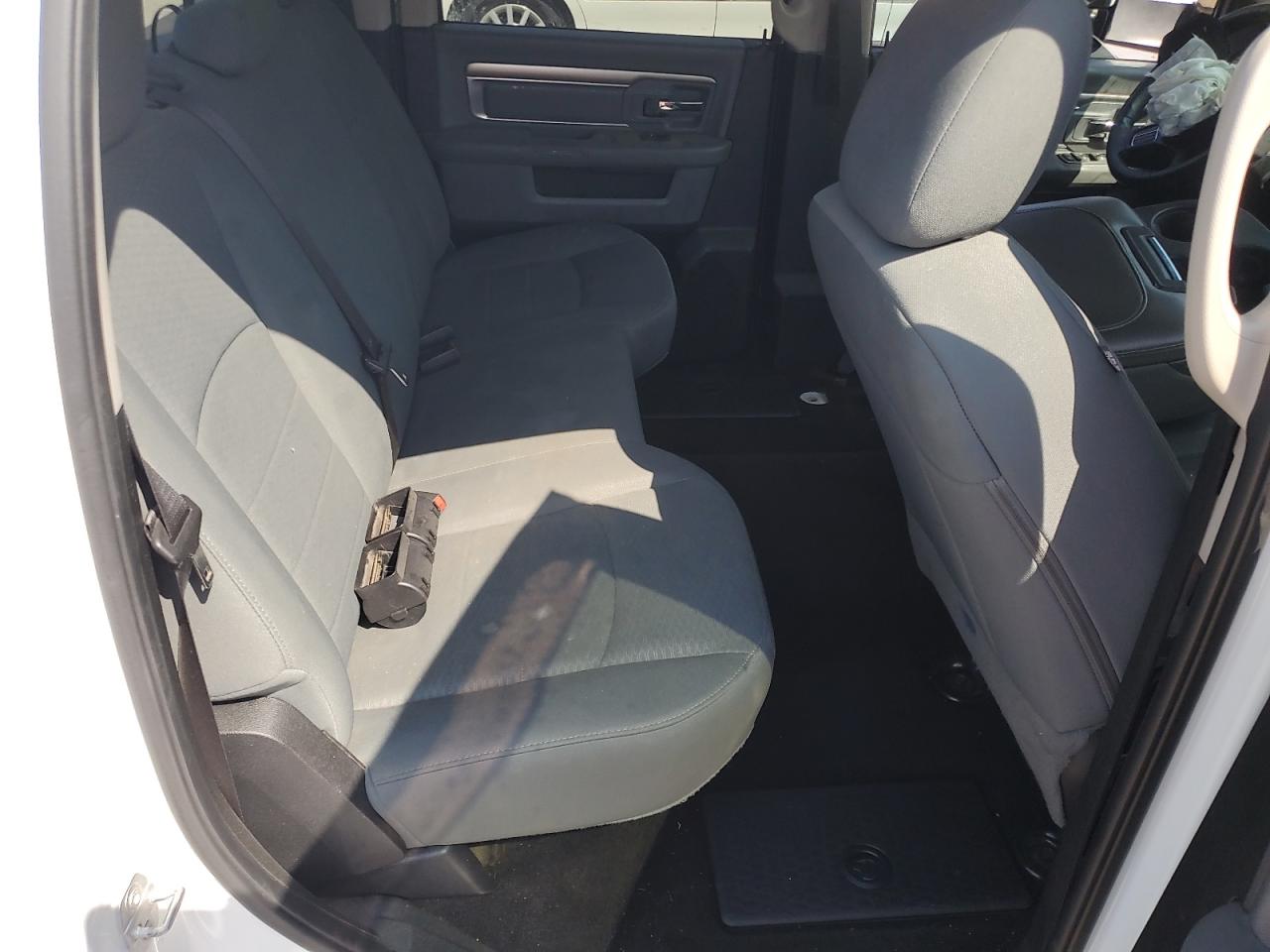 3C6UR5DL3FG610527 2015 Ram 2500 Slt