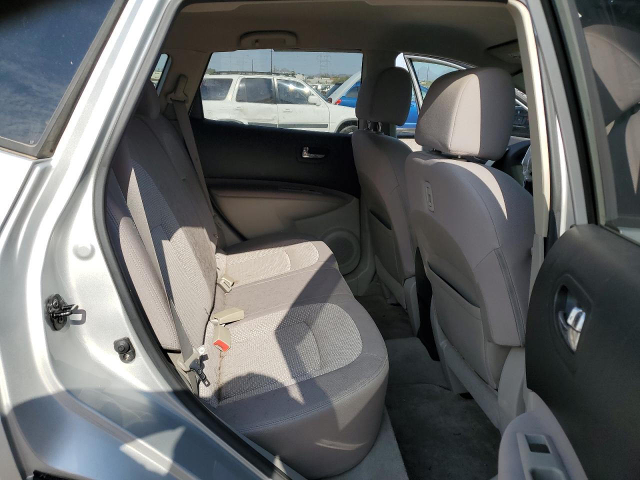 2010 Nissan Rogue S VIN: JN8AS5MT1AW021748 Lot: 63867155