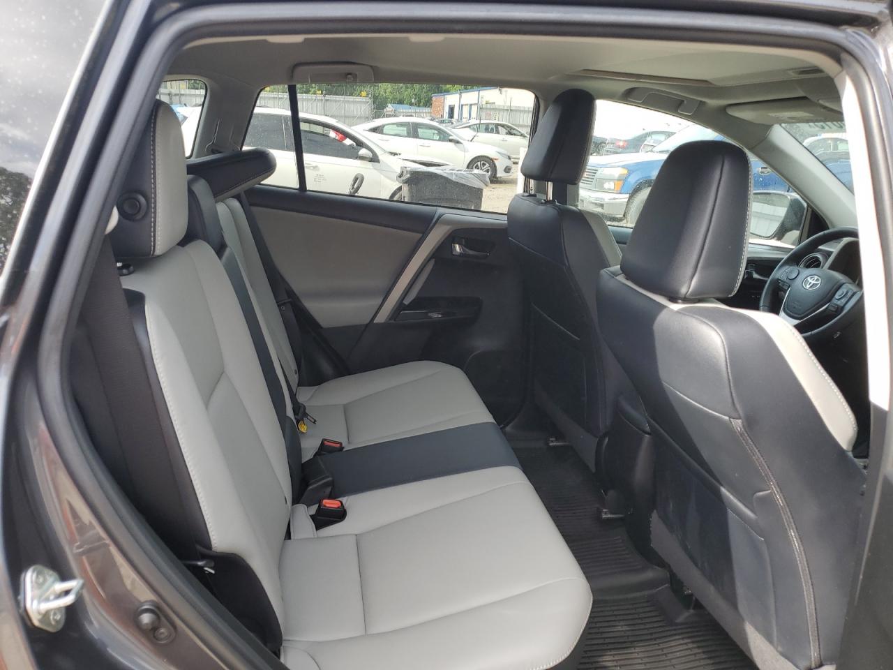 2017 Toyota Rav4 Limited VIN: 2T3DFREV4HW668335 Lot: 63016615