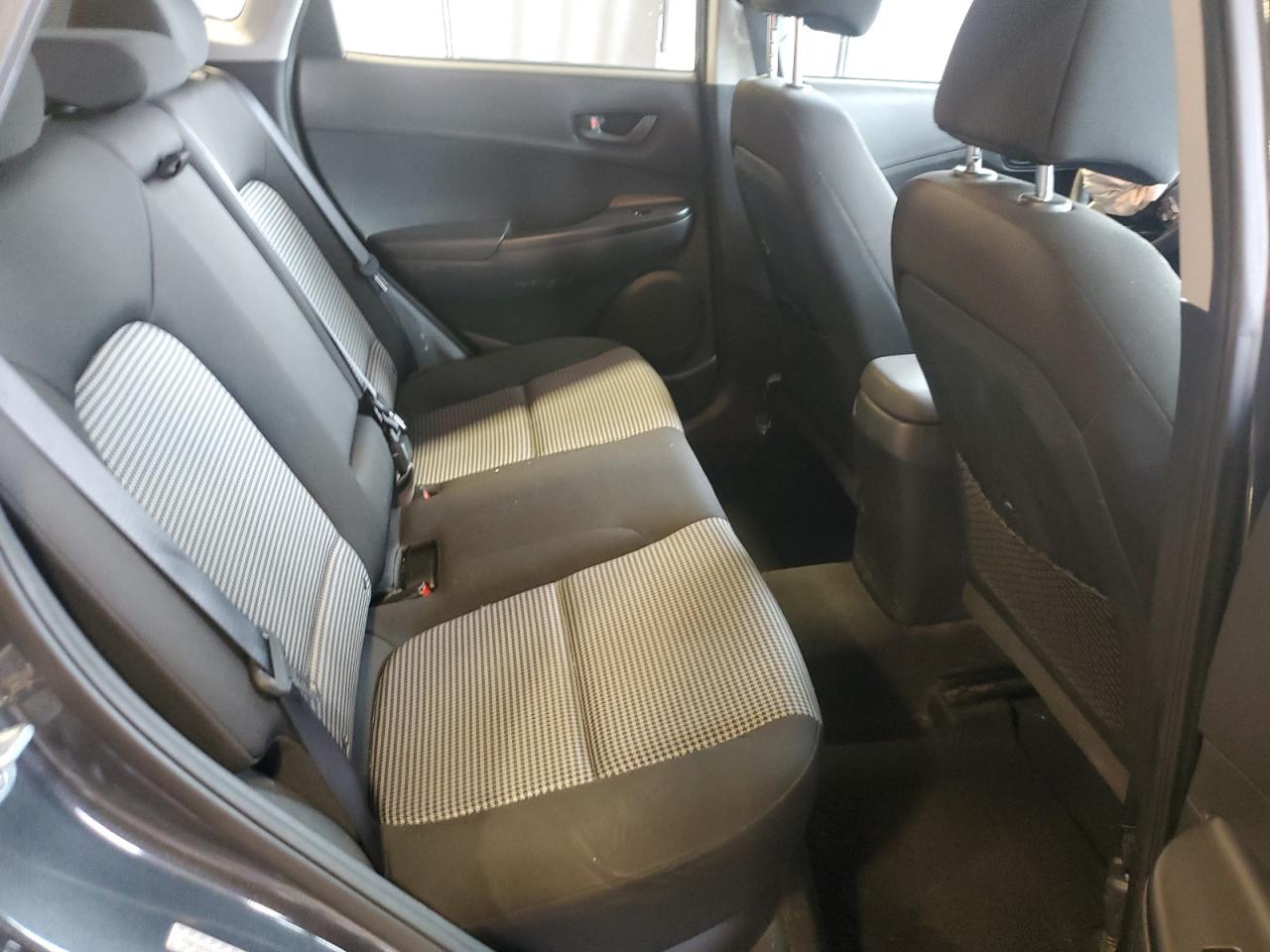 2018 Hyundai Kona Se VIN: KM8K12AA4JU173843 Lot: 64416875