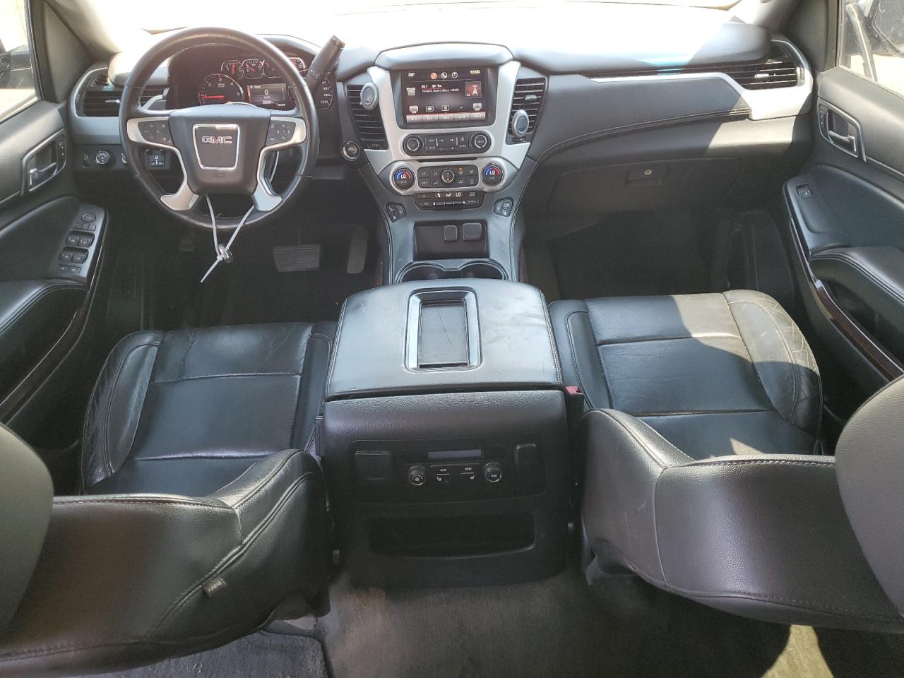 2015 GMC Yukon Xl K1500 Slt VIN: 1GKS2HKC2FR172113 Lot: 65118365