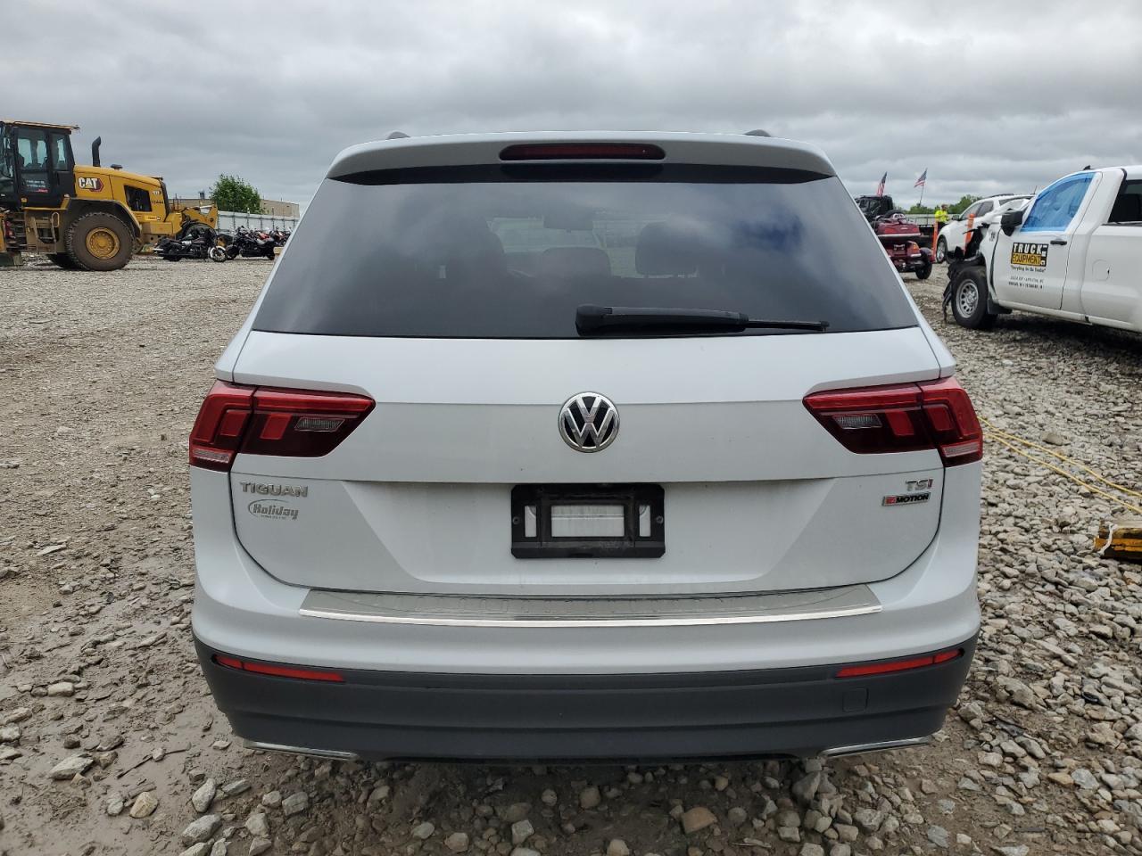 2018 Volkswagen Tiguan S VIN: 3VV0B7AX2JM067245 Lot: 64645605