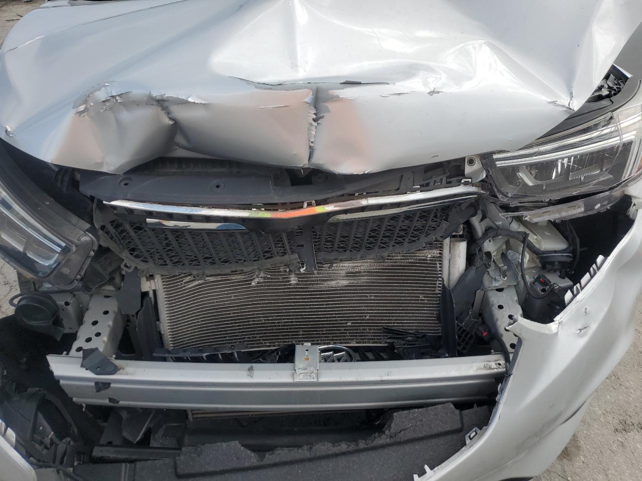 2020 Buick Encore Essence VIN: KL4CJCSBXLB040163 Lot: 61924385