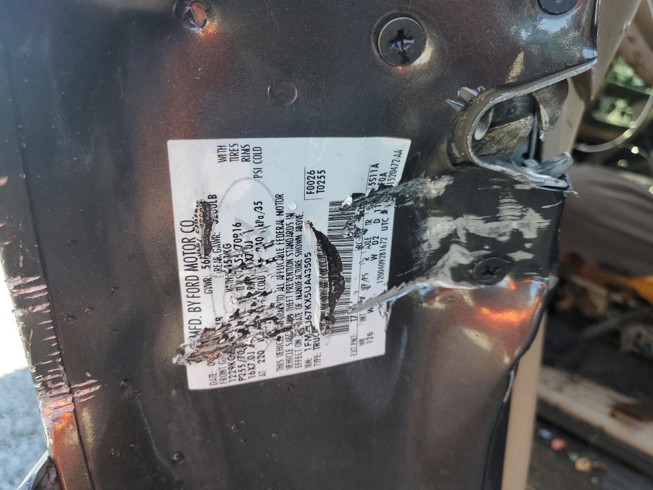 2005 Ford Explorer Sport Trac VIN: 1FMZU67KX5UA43505 Lot: 64636965