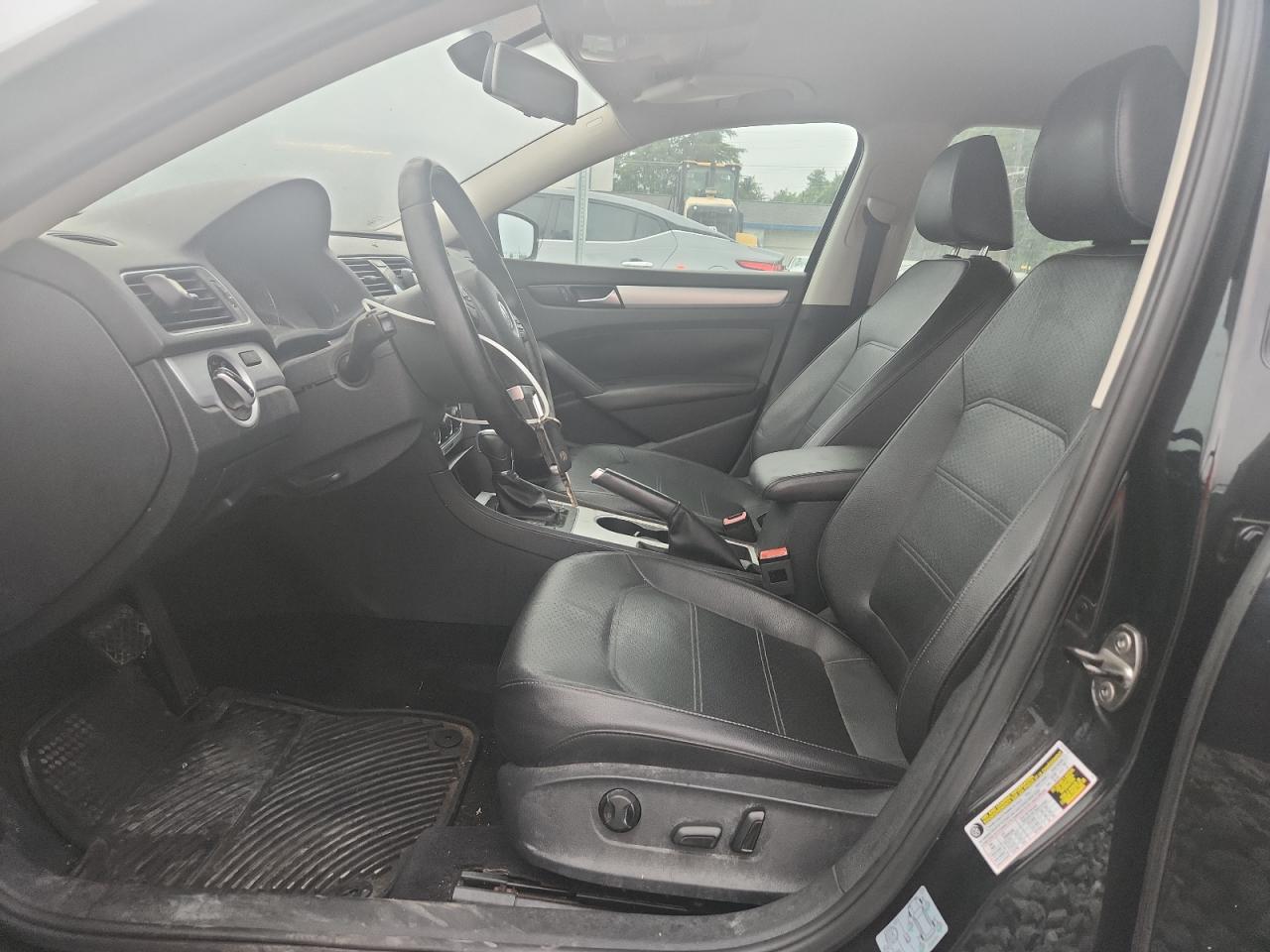 2013 Volkswagen Passat Se VIN: 1VWBP7A33DC110743 Lot: 62928115