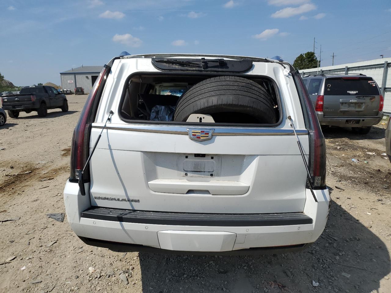 2018 Cadillac Escalade Esv Premium Luxury VIN: 1GYS3JKJ6JR258347 Lot: 65399055