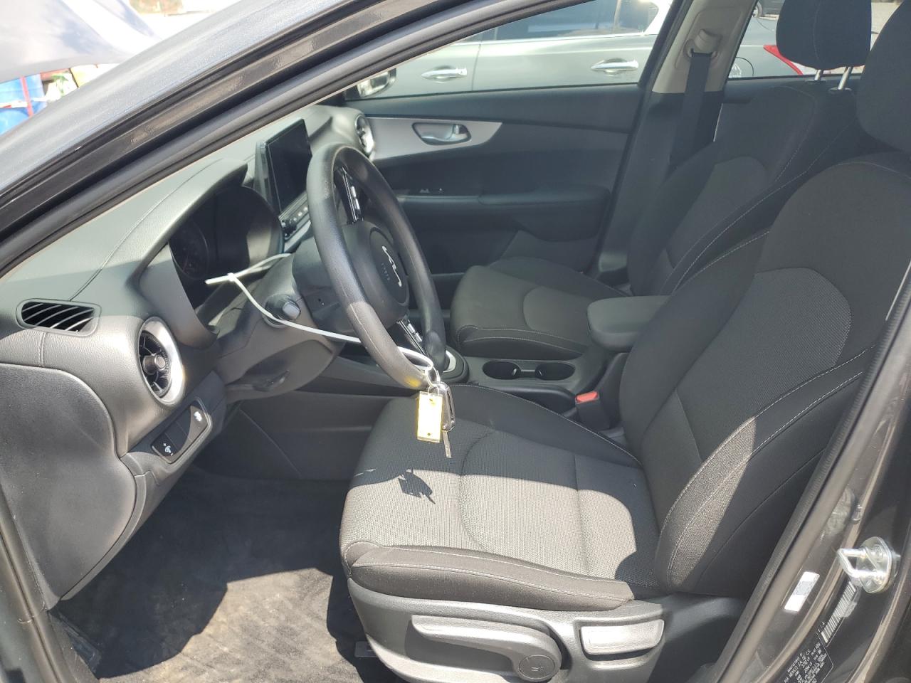 2024 Kia Forte Lx VIN: 3KPF24AD5RE841362 Lot: 64832515