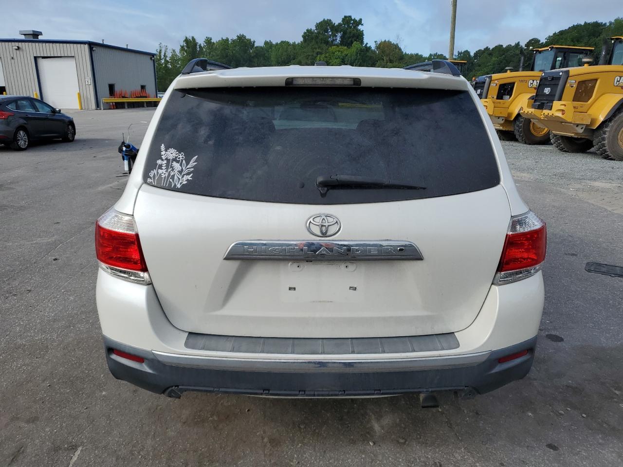 2011 Toyota Highlander Base VIN: 5TDZA3EH9BS009574 Lot: 65028475