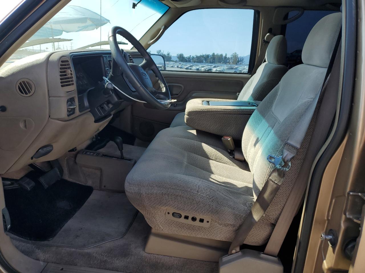1999 Chevrolet Tahoe K1500 VIN: 1GNEK13R0XJ361210 Lot: 65560725