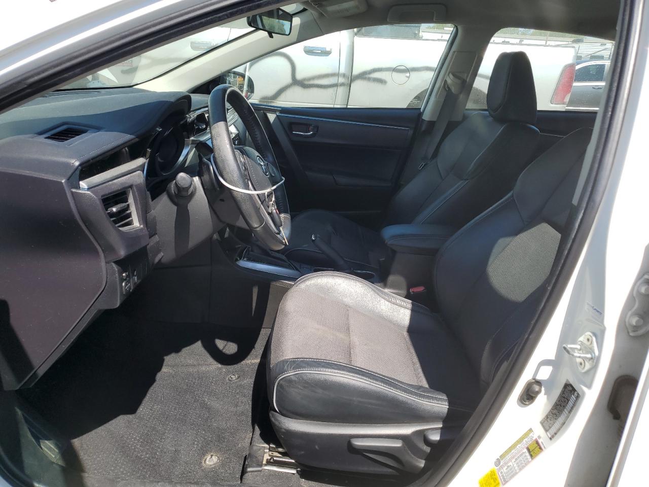2014 Toyota Corolla L VIN: 5YFBURHE5EP058877 Lot: 64977105