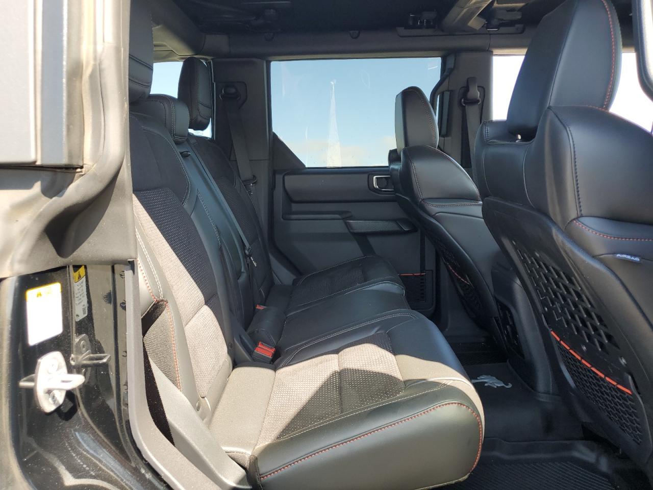 2024 Ford Bronco Raptor VIN: 1FMEE0RR3RLB33657 Lot: 66654575