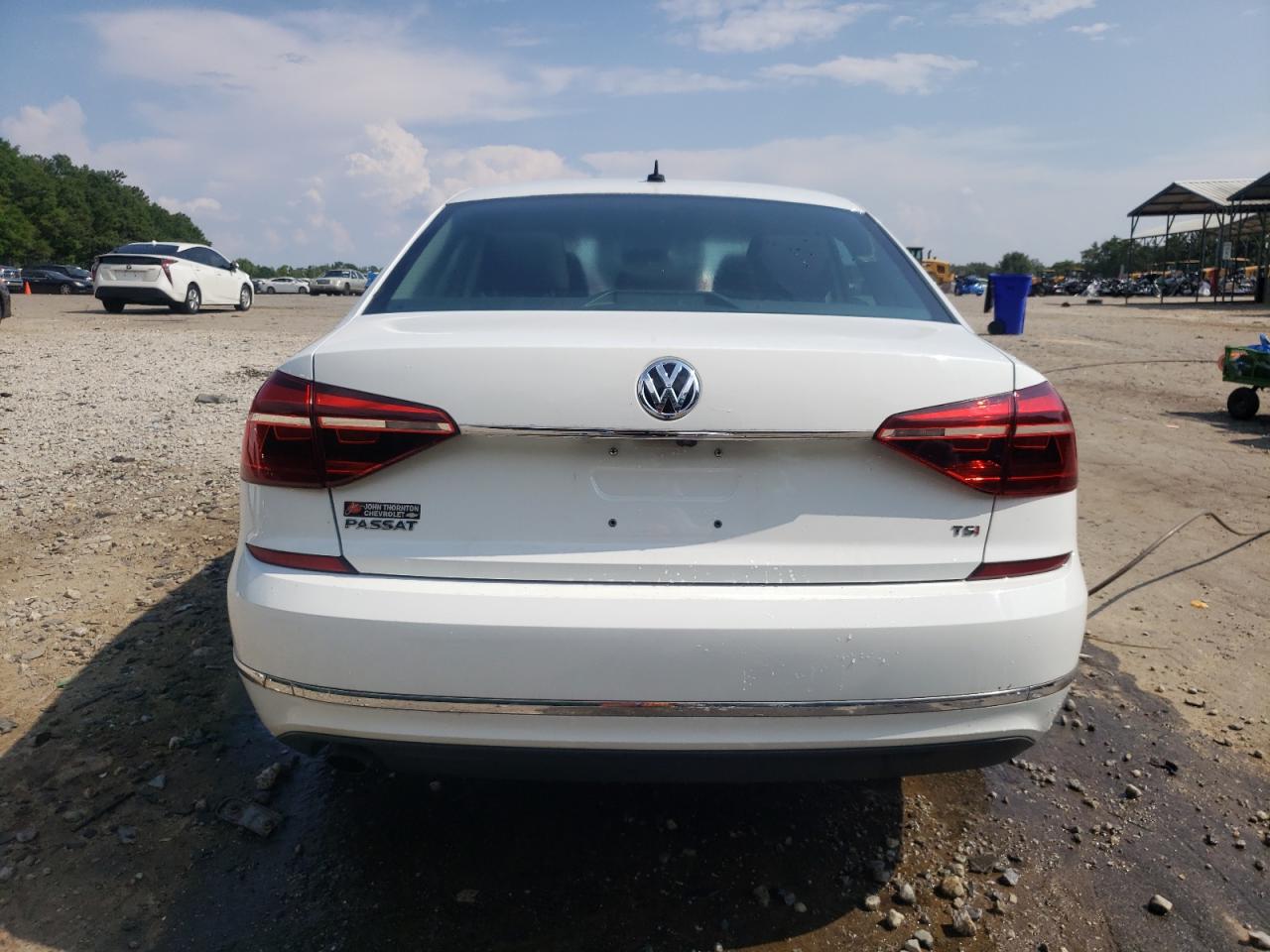 2017 Volkswagen Passat S VIN: 1VWAT7A33HC080950 Lot: 62013665