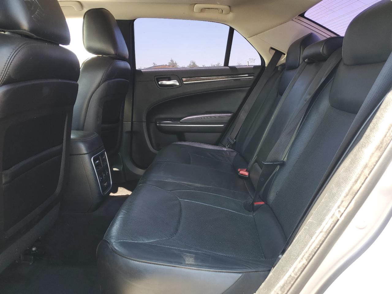 2016 Chrysler 300C VIN: 2C3CCAEG8GH342841 Lot: 64117745