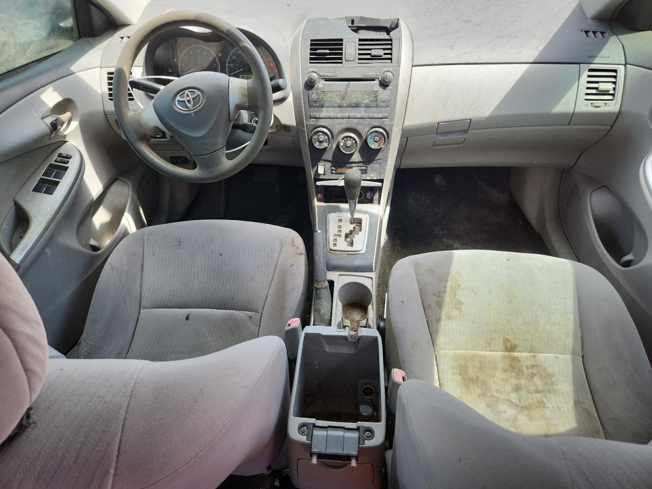 2010 Toyota Corolla Base VIN: JTDBU4EE6AJ063687 Lot: 65185145
