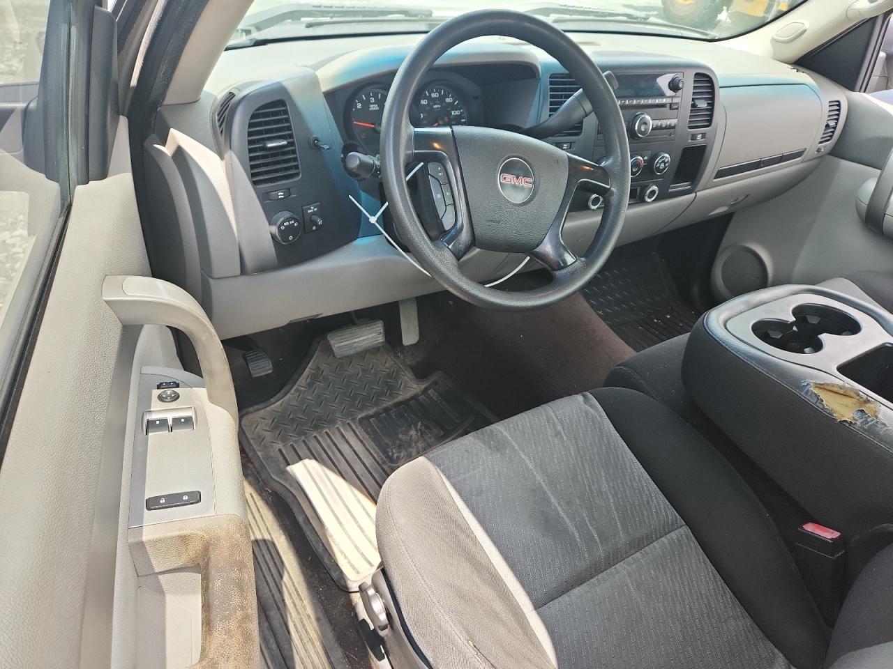 2008 GMC Sierra C1500 VIN: 1GTEC14X08Z327127 Lot: 63113375