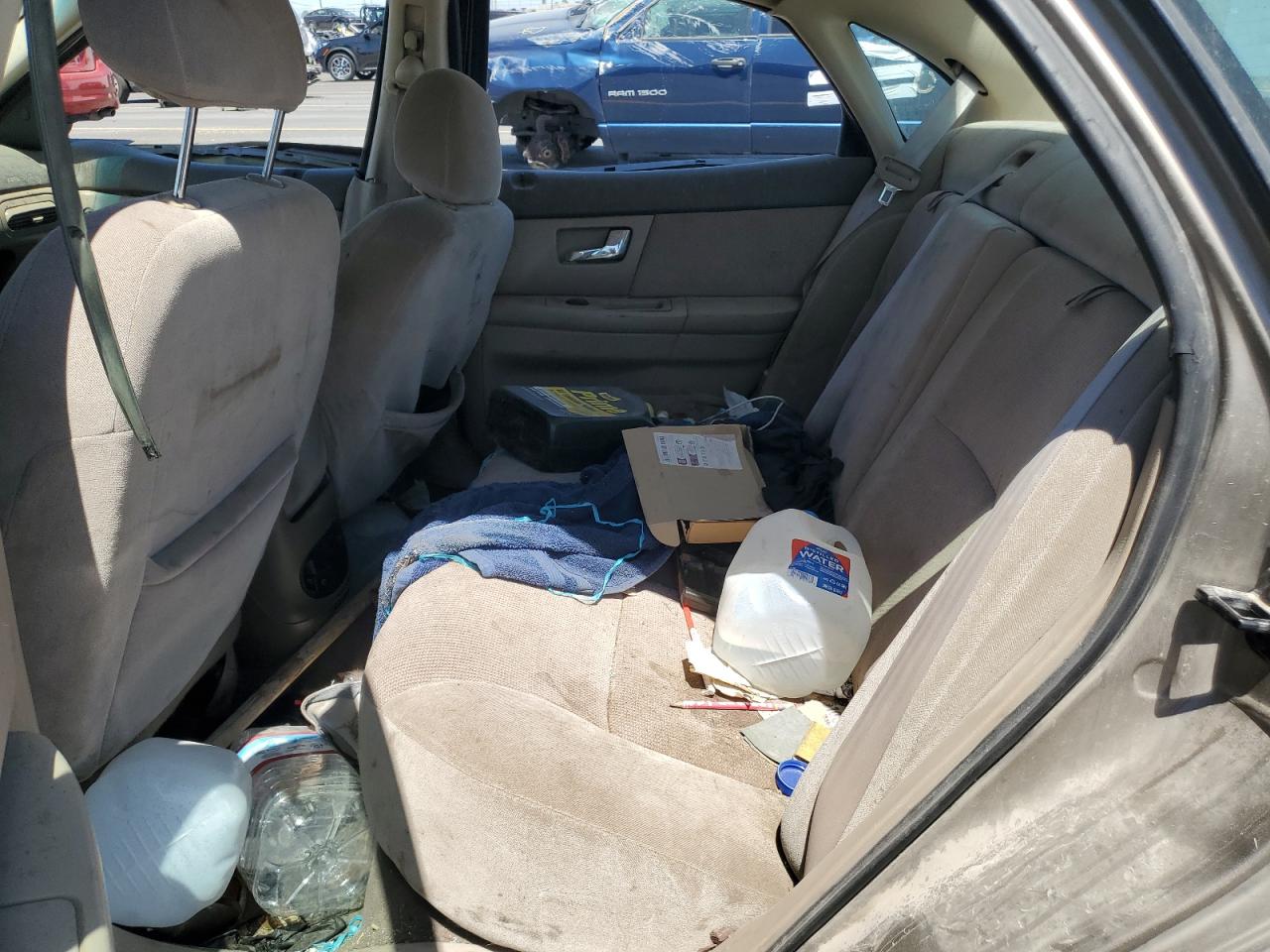 2002 Ford Taurus Se VIN: 1FAFP53U62A165684 Lot: 63800415