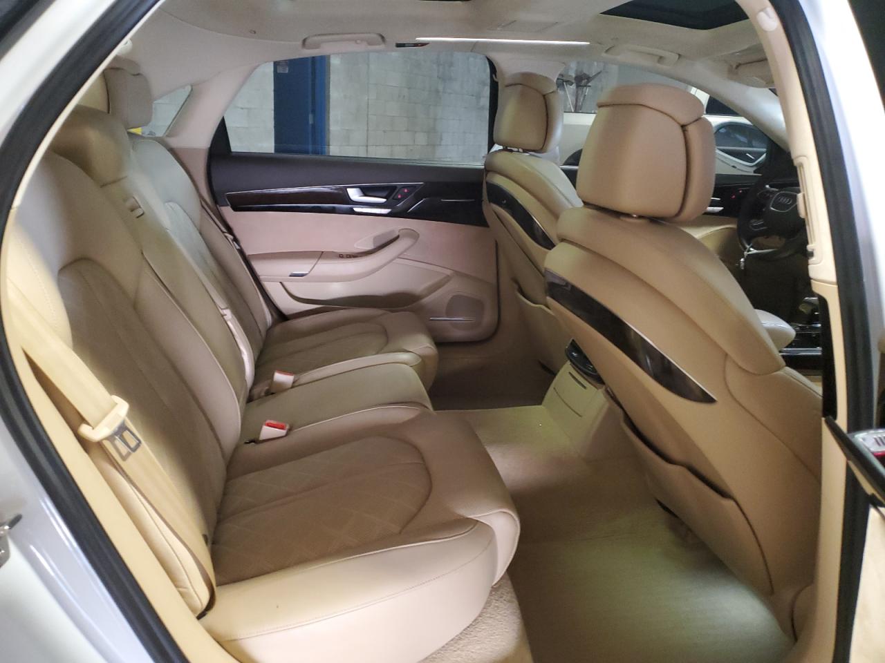 2017 Audi A8 L Quattro VIN: WAU43AFD7HN018435 Lot: 61240195