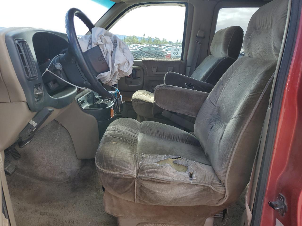 1999 Chevrolet Express G1500 VIN: 1GBFG15R8X1087433 Lot: 64057145