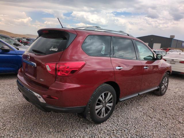  NISSAN PATHFINDER 2018 Czerwony