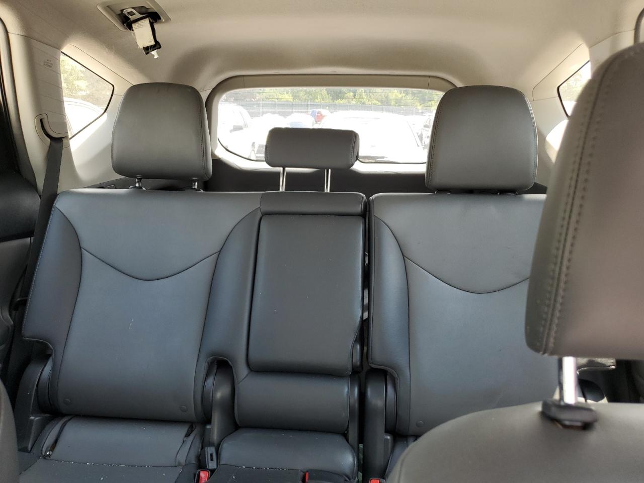 2014 Toyota Prius V VIN: JTDZN3EU2E3340715 Lot: 64973265