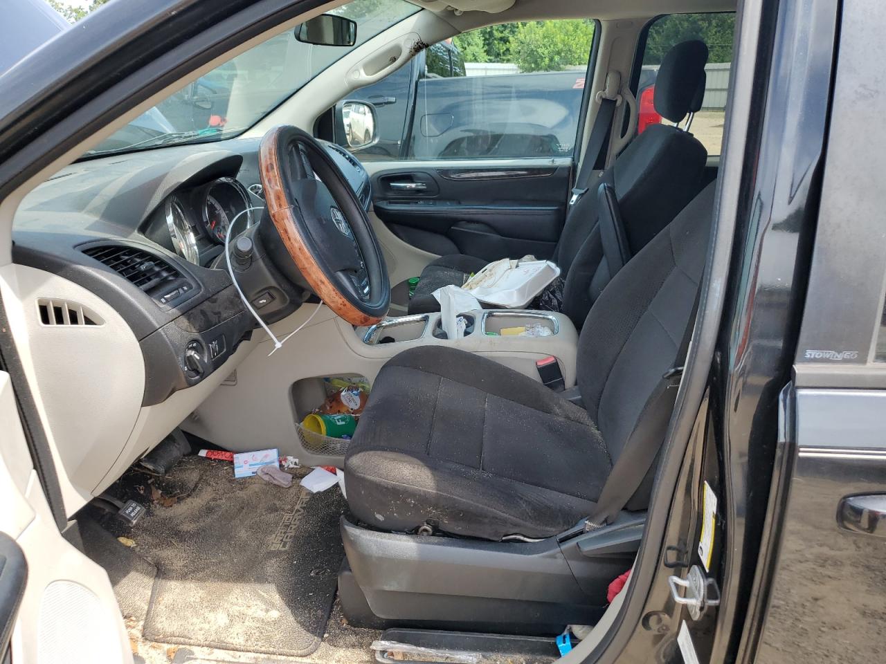 2013 Dodge Grand Caravan Sxt VIN: 2C4RDGCG2DR611575 Lot: 64474135