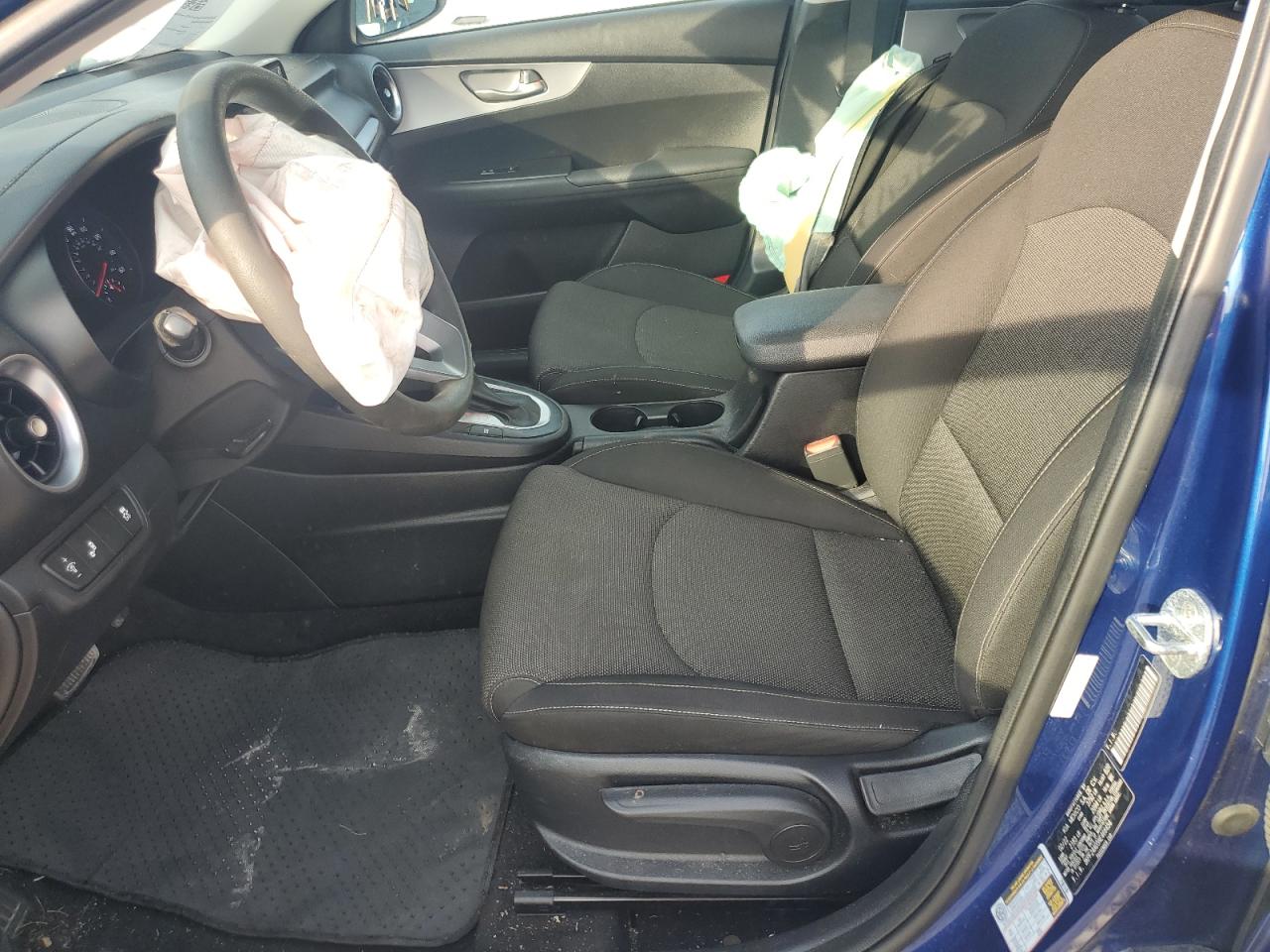 3KPF24AD5NE466454 2022 Kia Forte Fe