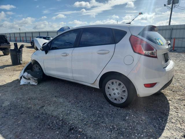  FORD FIESTA 2016 Biały