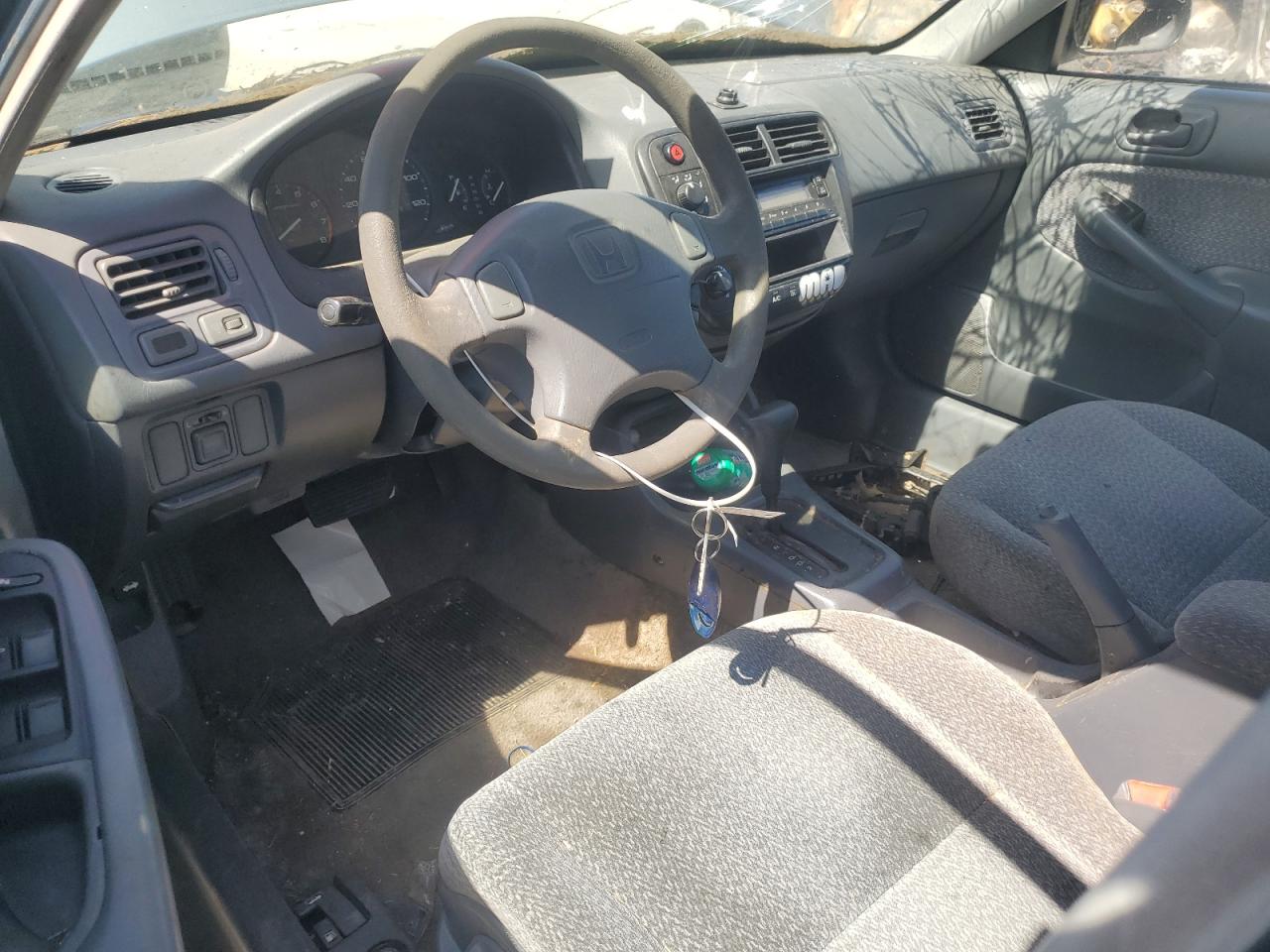 2000 Honda Civic Lx VIN: 2HGEJ6677YH601361 Lot: 63525295