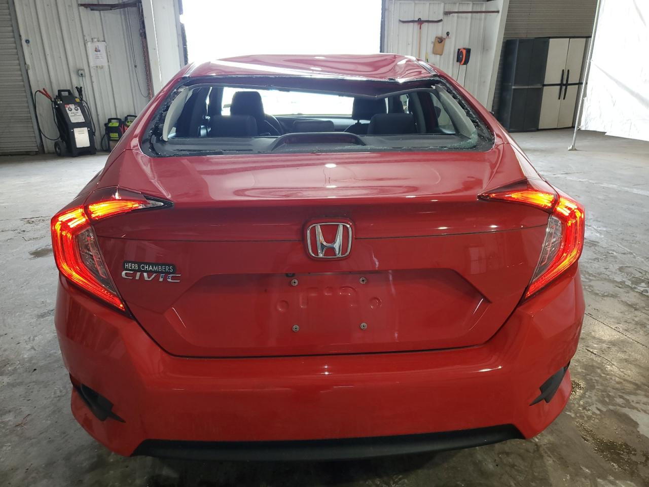 2018 Honda Civic Lx VIN: 2HGFC2F51JH538172 Lot: 64442555