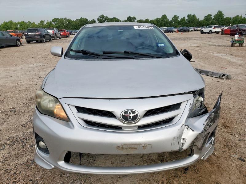  TOYOTA COROLLA 2013 Srebrny