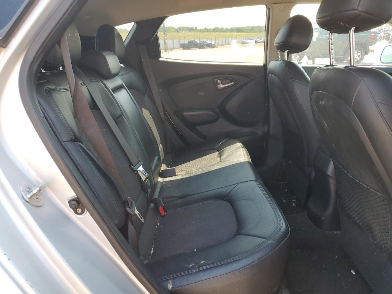 km8jucac6bu156523 KM8JUCAC6BU156523 2011 Hyundai Tucson Gls