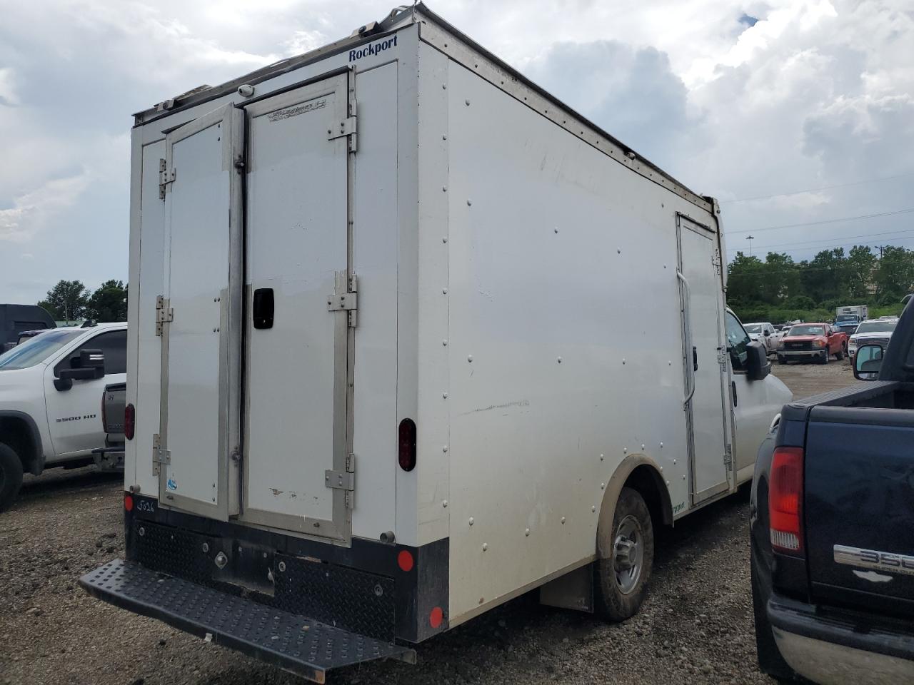 1gd07rfp5p1135026 1GD07RFP5P1135026 2023 GMC Savana Cutaway G3500