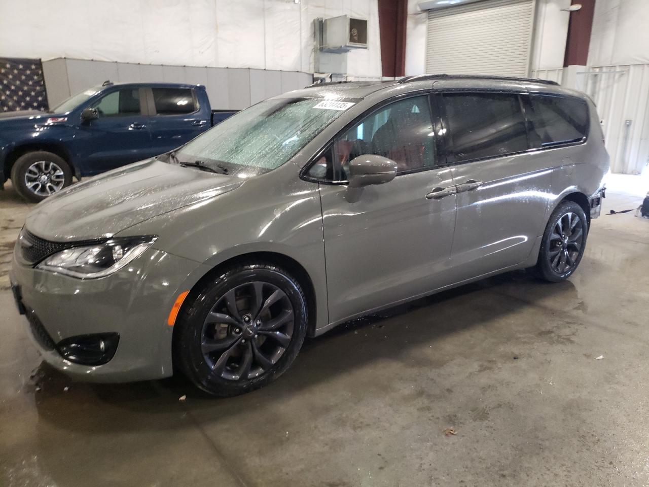 2020 Chrysler Pacifica Limited VIN: 2C4RC1GG8LR137026 Lot: 63214135