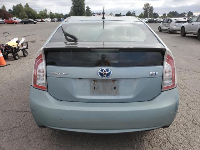  TOYOTA PRIUS 2015 Zielony