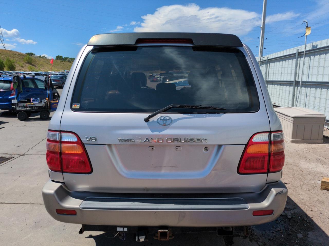 2000 Toyota Land Cruiser VIN: JT3HT05J8Y0099744 Lot: 64697595