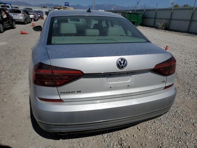  VOLKSWAGEN PASSAT 2018 Silver