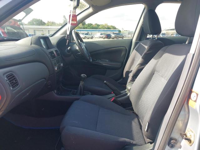 2004 NISSAN ALMERA SE