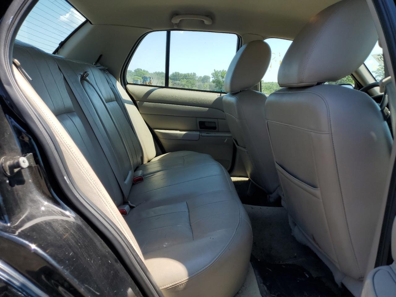 2011 Ford Crown Victoria Lx VIN: 2FABP7EV8BX148585 Lot: 63648185