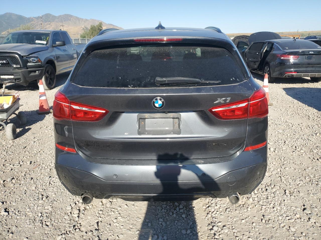 2018 BMW X1 xDrive28I VIN: WBXHT3C35J5F88165 Lot: 66009165