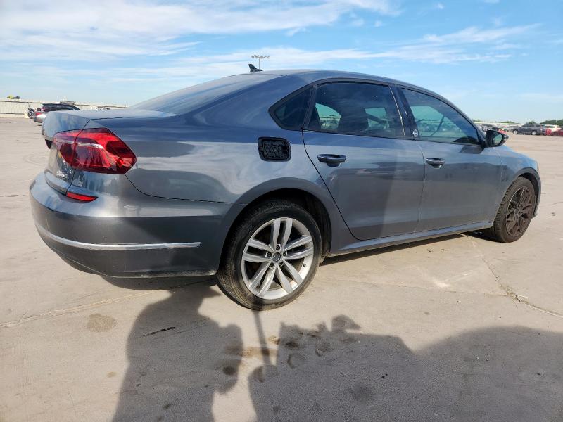  VOLKSWAGEN PASSAT 2019 Серый