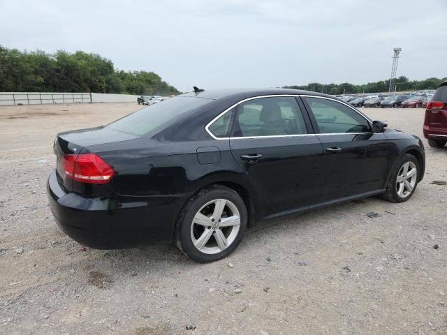  VOLKSWAGEN PASSAT 2013 Black