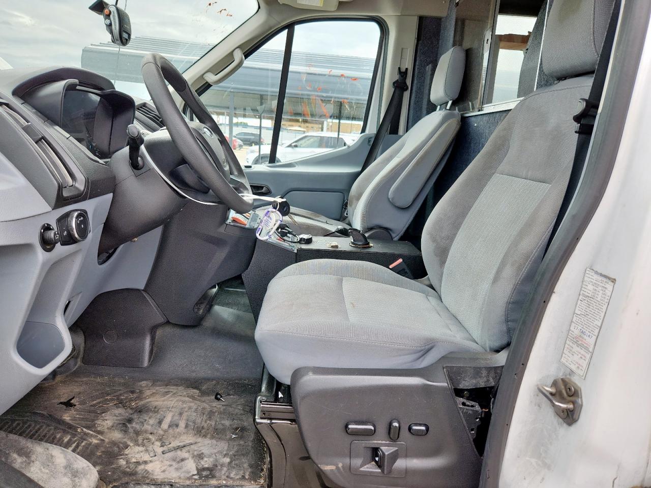 2018 Ford Transit T-250 VIN: 1FDYR2CM8JKA48334 Lot: 63776365
