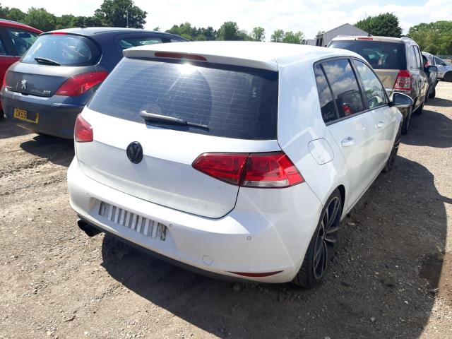 2015 VOLKSWAGEN GOLF MATCH