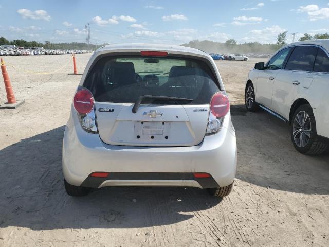  CHEVROLET SPARK 2015 Srebrny