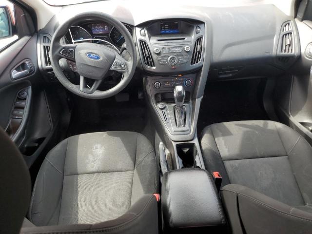  FORD FOCUS 2015 Красный